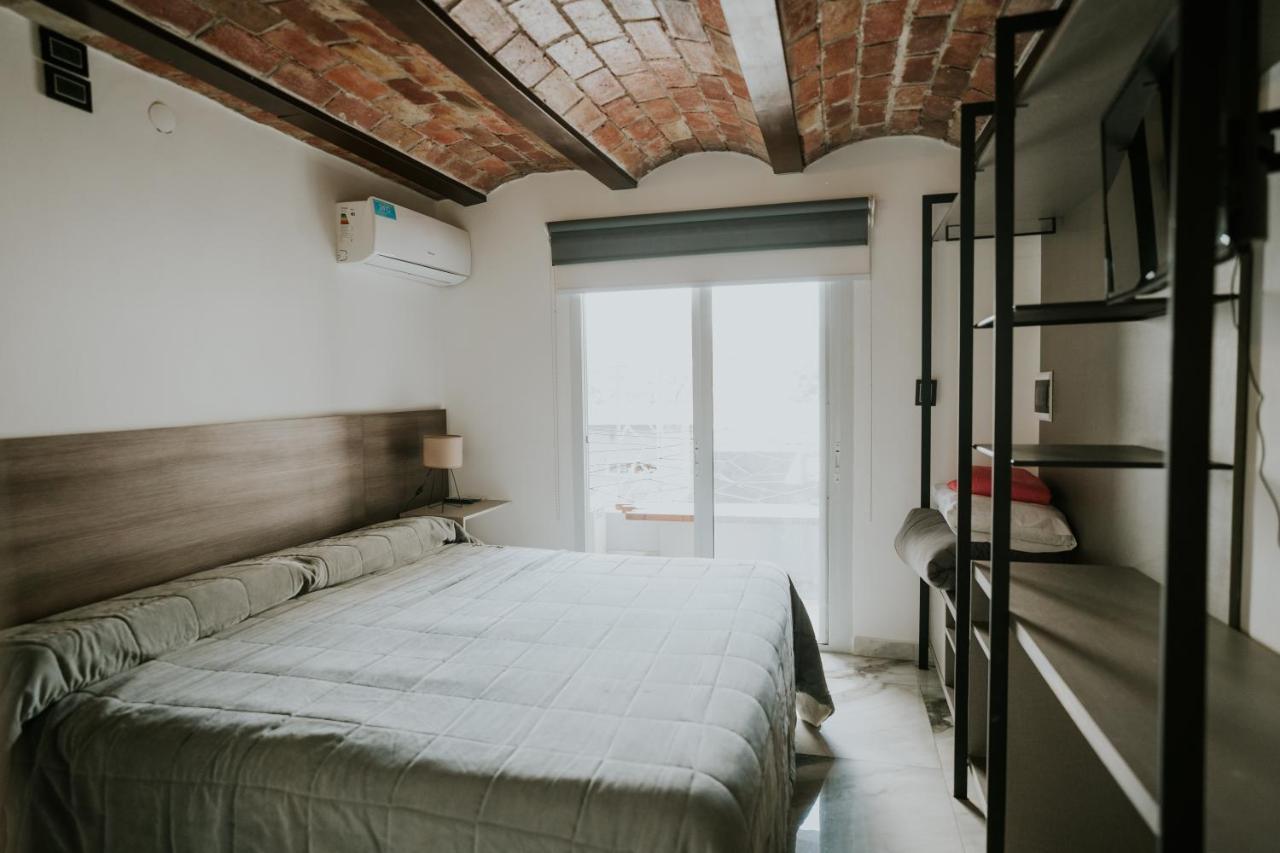 M65 Luxury Apartments Кордова Екстер'єр фото