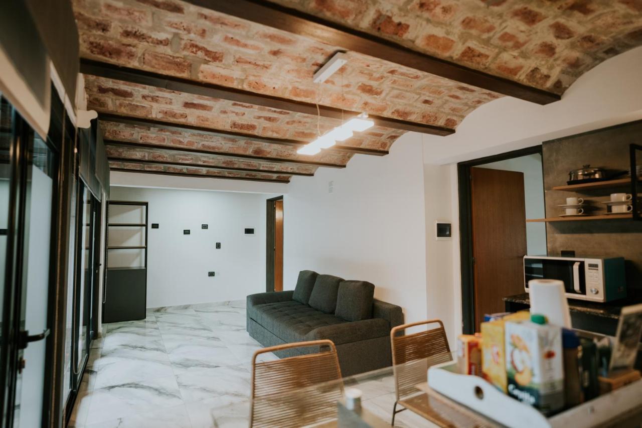 M65 Luxury Apartments Кордова Екстер'єр фото