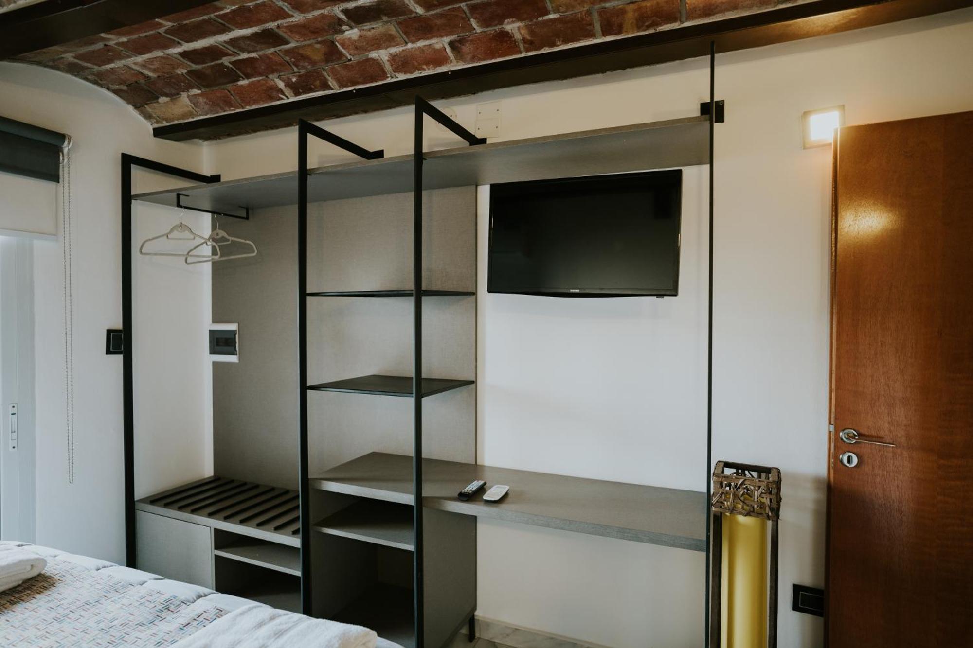 M65 Luxury Apartments Кордова Екстер'єр фото