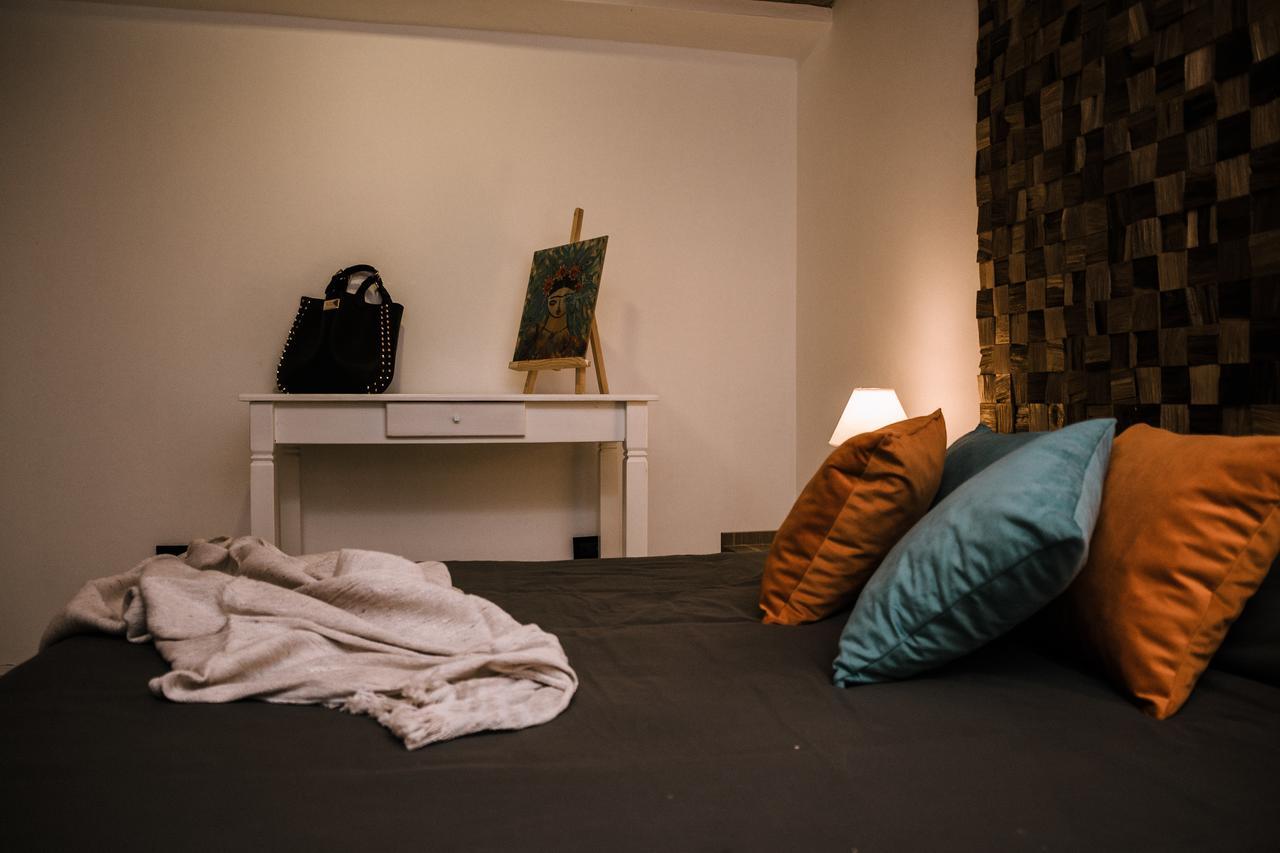 M65 Luxury Apartments Кордова Екстер'єр фото